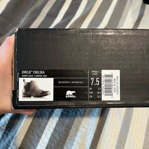 Sorel Emelie Chelsea Boots - Quarry Black